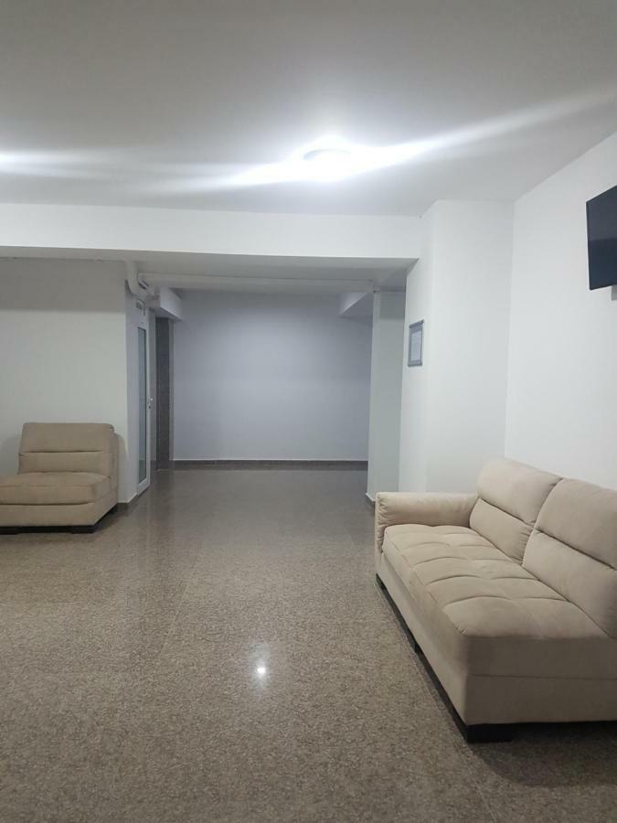 Summerhouse Apartment Mamaia